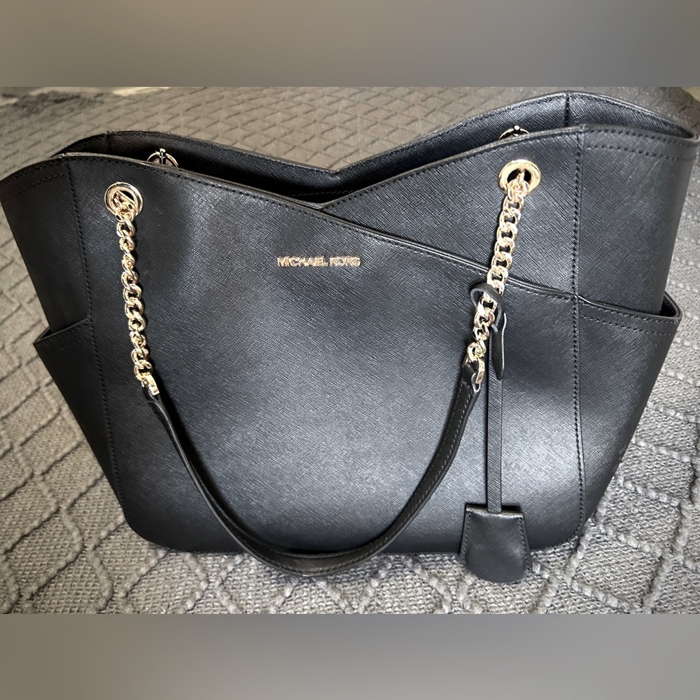 SALE Michael Kors Jet Set Large Saffiano Leather Shoulder Bag - Picture 4 of 10